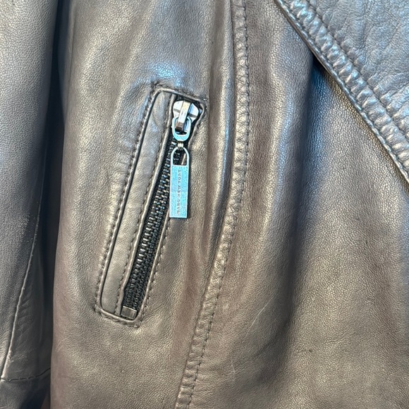 Marc New York soft gray  Leather Jacket with Fitted Moto Design - Picture 4 of 14